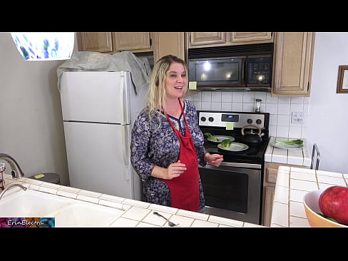 ❤️ Stepmom mulgere eum in culina ante diem suum Quality porn at porn la.redporn-tv.ru